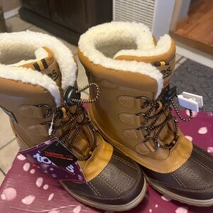 totes Brown and Tan Kids Boots